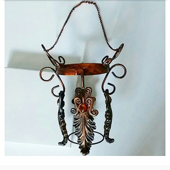 Hurricane Candle Holder With Hanging Chain - Picture 5 of 8